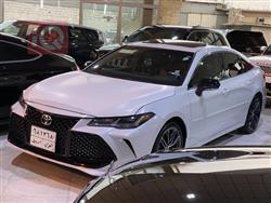 تويوتا أفالون